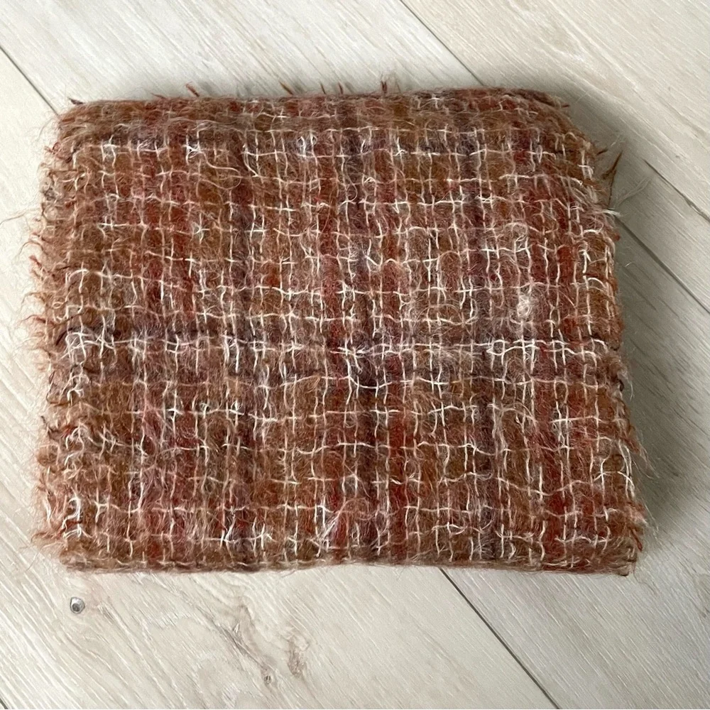 HIGHLANDS Vintage Mohair Wool Winter Scarf Made In Scotland Brown One Size